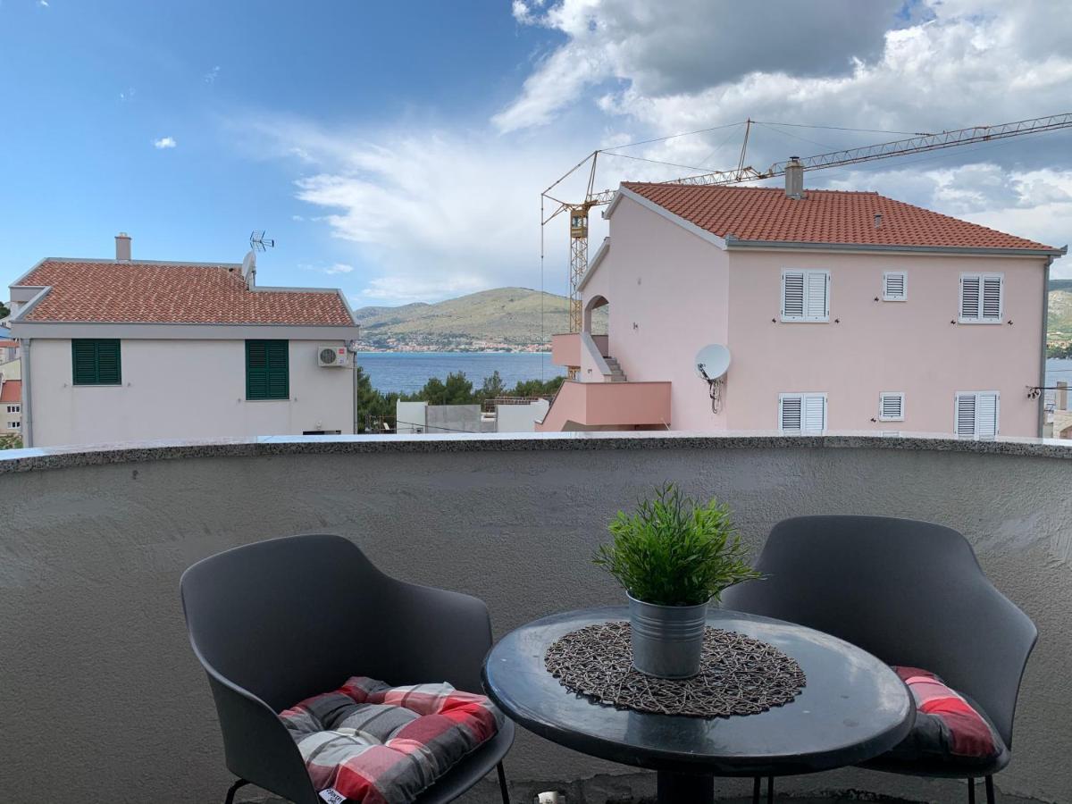 Apartments Luce Trogir Luaran gambar