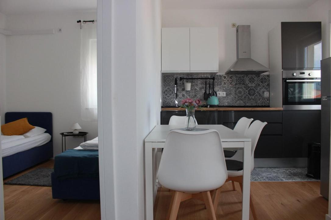 Apartments Luce Trogir Luaran gambar