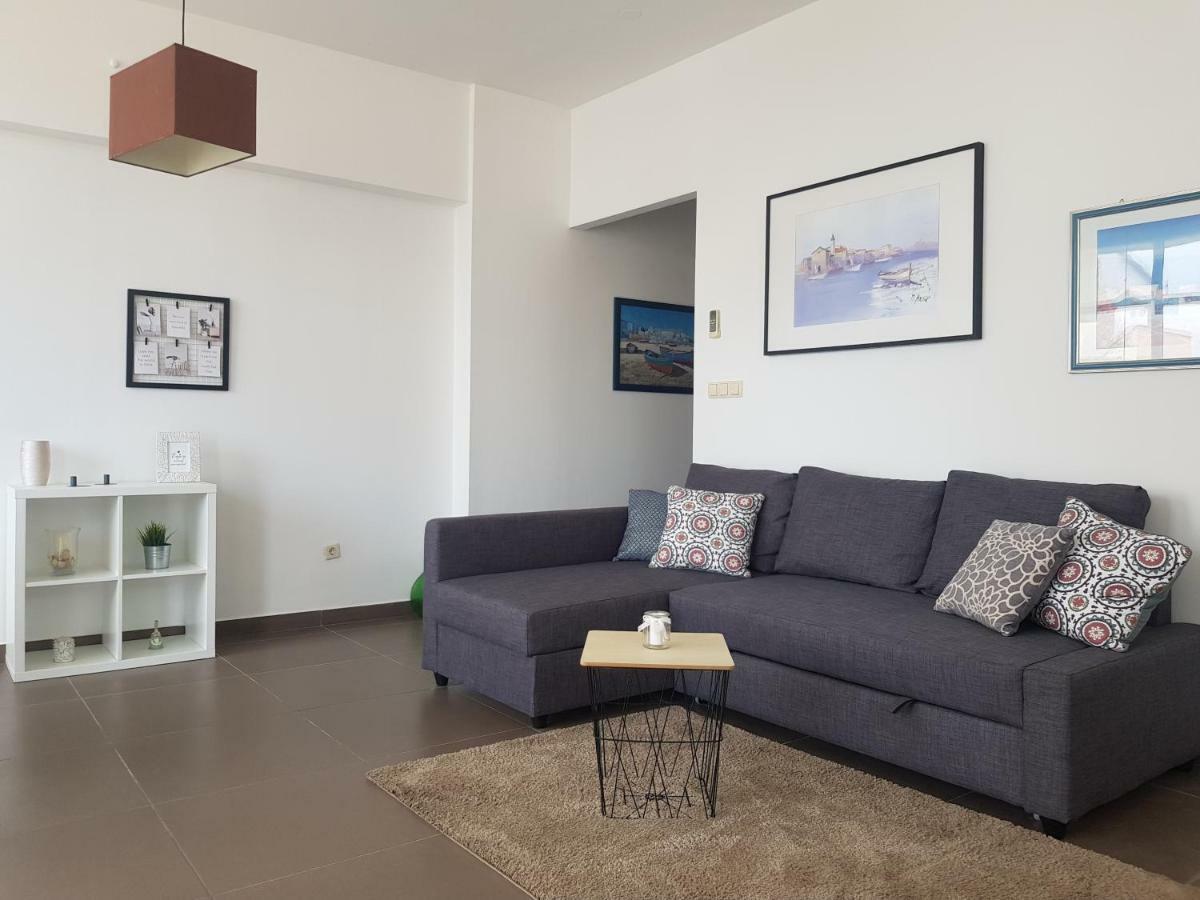 Apartments Luce Trogir Luaran gambar