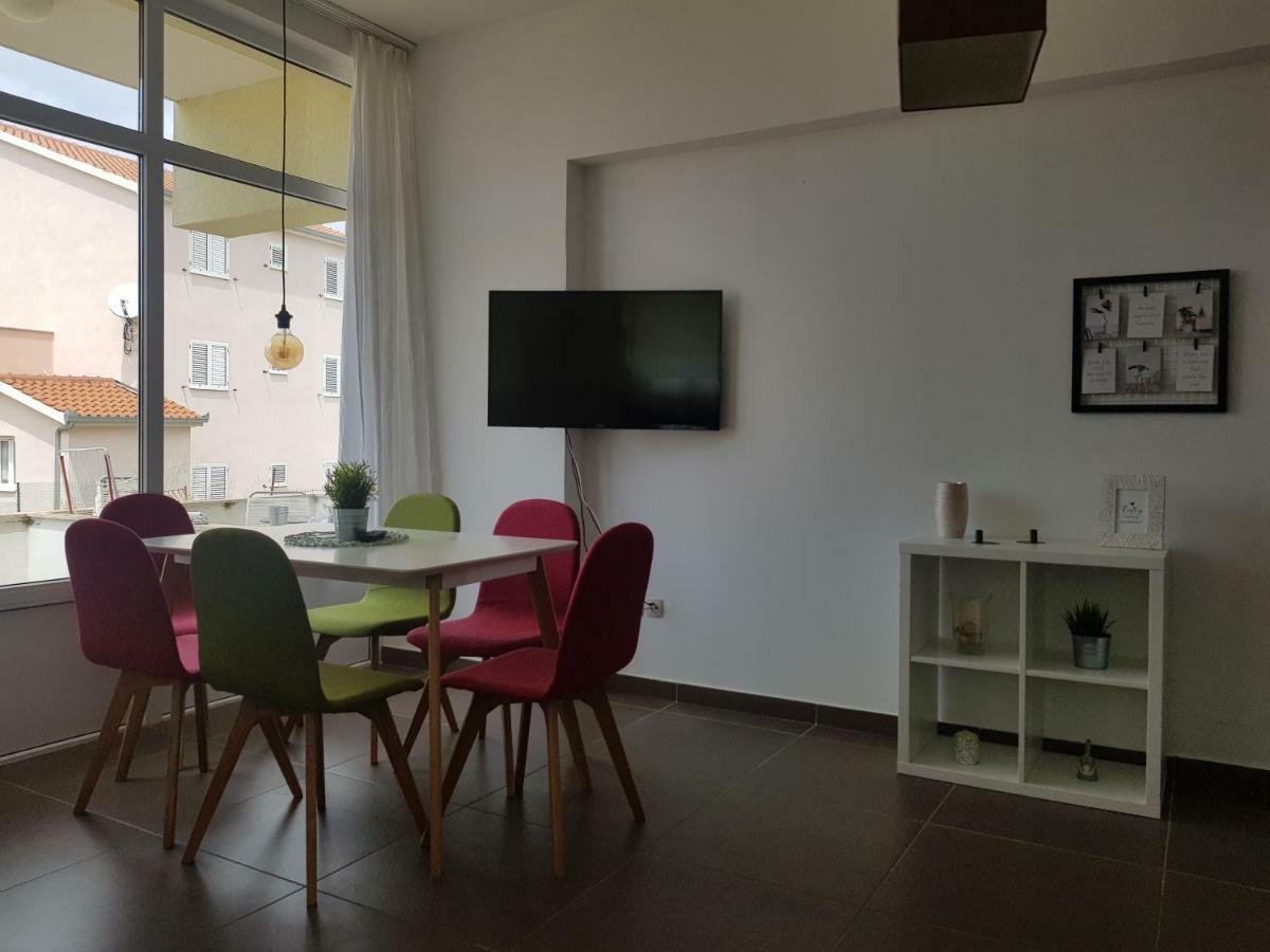 Apartments Luce Trogir Luaran gambar