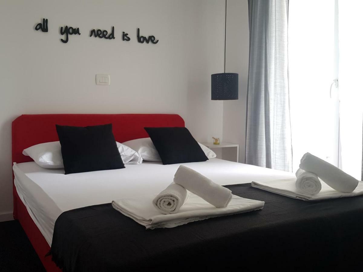 Apartments Luce Trogir Luaran gambar